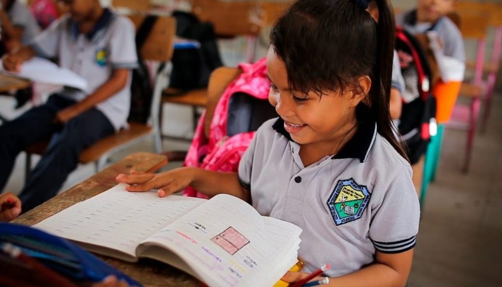 Inician-las-clases-desde-CASA-para-estudiantes-en-Pitalito-1